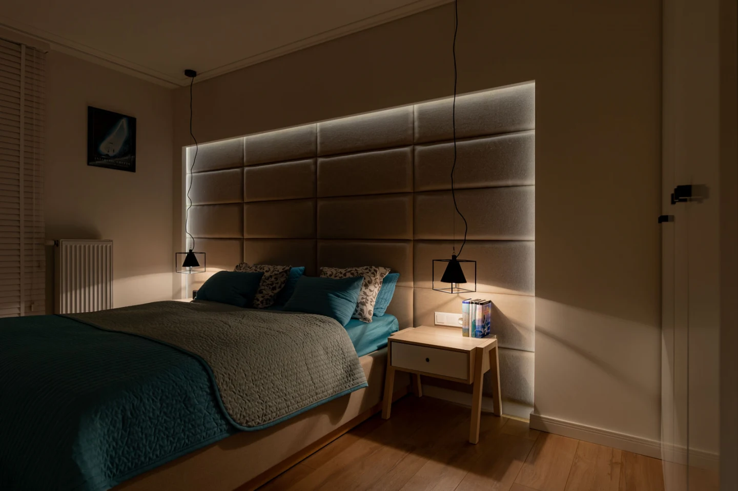 Apartament w Pogorzelicy - Sypialnia nocą